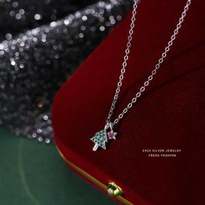 Christmas tree necklace